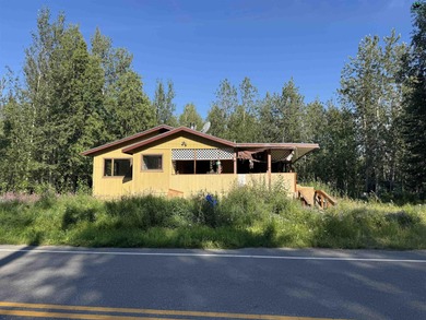 Salcha River Home Sale Pending in North Pole Alaska