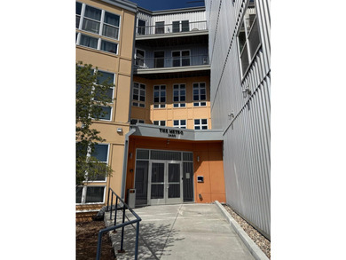 If you are looking for a large spacious one bedroom unit with a - photo 21