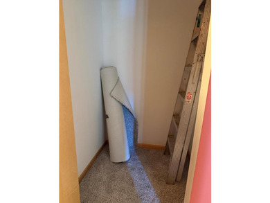 If you are looking for a large spacious one bedroom unit with a - photo 24