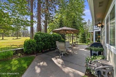Nestled within the prestigious Highlands Golf Course community - photo 44