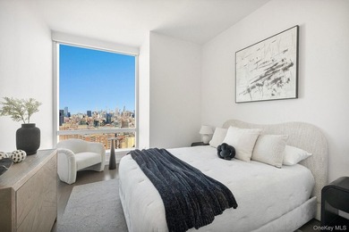 Rare High-Floor Residence Above Tribeca Perched nearly 500 feet - photo 7