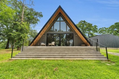 Lake Home For Sale in Tool, Texas