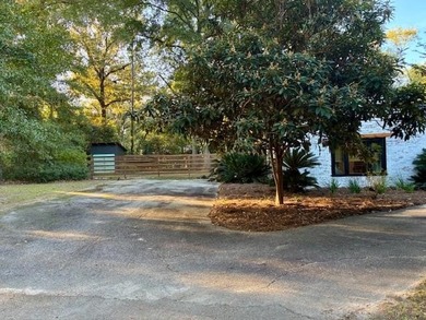This is the deal - Price just reduced - Great 4 Bedroom 3 Bath - photo 23