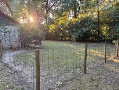 This is the deal - Price just reduced - Great 4 Bedroom 3 Bath - photo 25