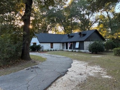 This is the deal - Price just reduced - Great 4 Bedroom 3 Bath - photo 36