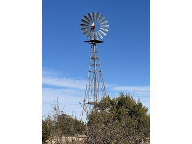 Lago Vista Ranch presents a rare opportunity to own a versatile - photo 40
