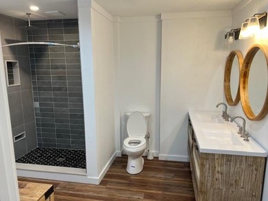 This is the deal - Price just reduced - Great 4 Bedroom 3 Bath - photo 50