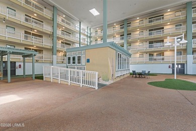 Welcome to your turnkey coastal escape! This beautifully updated - photo 16