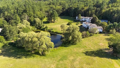 (private lake, pond, creek) Condo Active Under Contract in Amherst New Hampshire