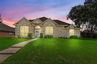 Lake Ray Hubbard Home For Sale in Rowlett Texas