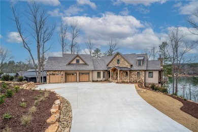 Lake Keowee Home For Sale in Sunset South Carolina