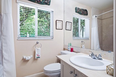 Location, Location Location...This absolutely charming Fairview - photo 27