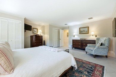Location, Location Location...This absolutely charming Fairview - photo 32