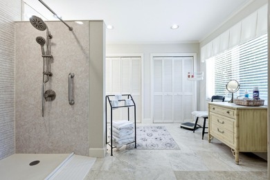 Location, Location Location...This absolutely charming Fairview - photo 33