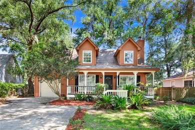 Calling all investors and renovation enthusiasts! Set beneath - photo 1