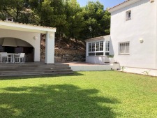 Luxury 5 bedroom villa with pool on Bonalba Golf Resort - photo 15