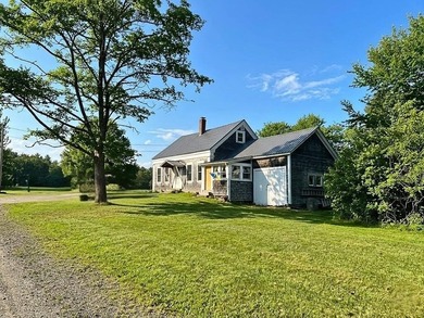 Entry only listing, Text seller directly for all showings - photo 5
