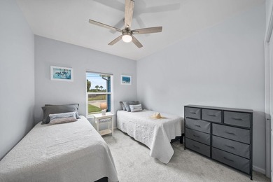Cute and coastal! Built in 2018 and lovingly maintained by its - photo 16