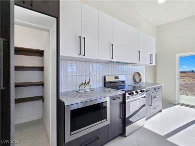 Brand New 2025 Custom Home! Beautiful 3 bed, 2.5 bath home on