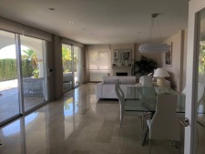 Luxury 5 bedroom villa with pool on Bonalba Golf Resort - photo 26
