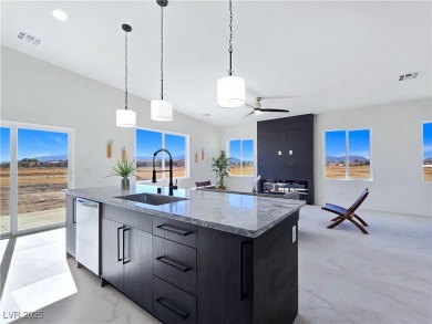 Brand New 2025 Custom Home! Beautiful 3 bed, 2.5 bath home on