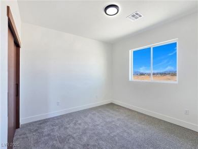 Brand New 2025 Custom Home! Beautiful 3 bed, 2.5 bath home on