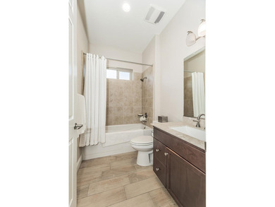 Immaculate single-story home located in the highly desirable - photo 33