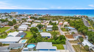 Cute and coastal! Built in 2018 and lovingly maintained by its - photo 35