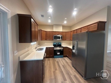 Discover your dream home in the beautiful Broad River Bluff - photo 5