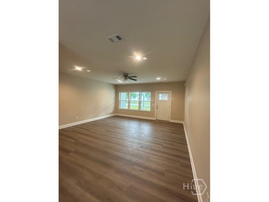 Discover your dream home in the beautiful Broad River Bluff - photo 7