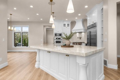 Beautiful home nestled in the picturesque mountains of Alpine - photo 11