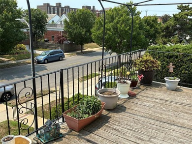 Heart of Long Beach. This Wonderful Cape Located in the - photo 13