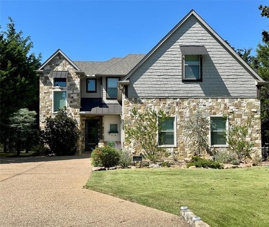 Lake Texoma Home For Sale in Gordonville Texas