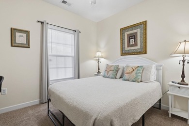 Beautiful and updated light bright third floor end unit in one - photo 24