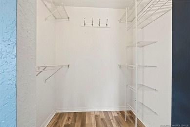 Wonderful home located conveniently just North of the Roosevelt - photo 26