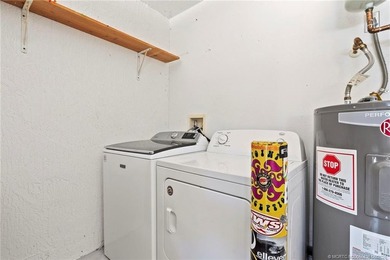 Wonderful home located conveniently just North of the Roosevelt - photo 27