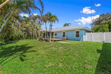 Wonderful home located conveniently just North of the Roosevelt - photo 32