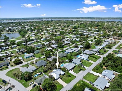 Wonderful home located conveniently just North of the Roosevelt - photo 37