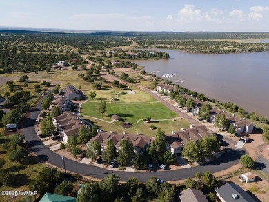 Lake Condo For Sale in Show Low, Arizona
