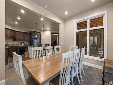 Beautiful home nestled in the picturesque mountains of Alpine - photo 46