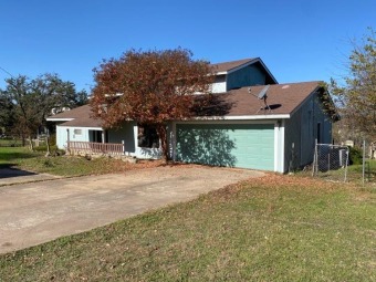Pedernales River Home Sale Pending in Spicewood Texas