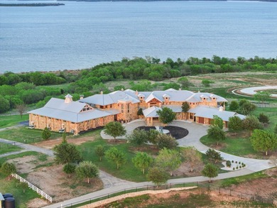 Extremely pleased to offer the most BREATHTAKING property - photo 5