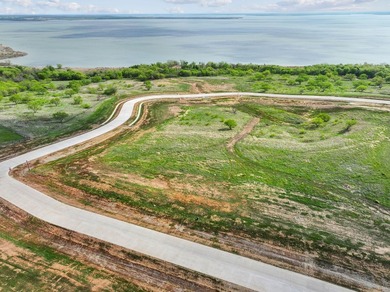 Extremely pleased to offer the most BREATHTAKING property - photo 10