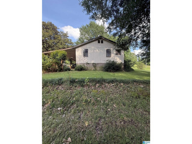 Welcome home to this 3 bedroom 2 bath home nestled off of - photo 2
