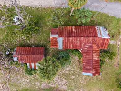 Charming old Florida cracker-style home on 4.2 acres in - photo 15