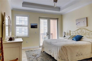 Luxury Condo in exclusive Outrigger Harbour with a light and - photo 31