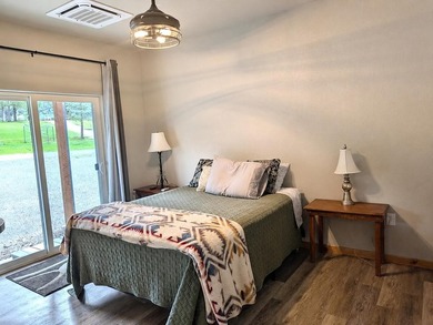 Gorgeous new home near Kettle Falls featuring beautiful custom - photo 34