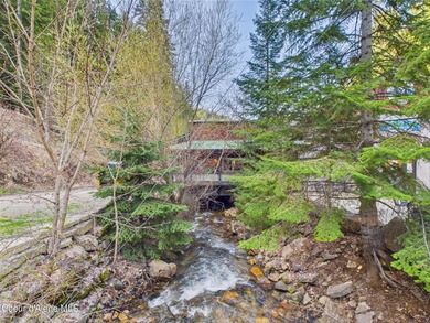 3 Amazing ''Locally Famous'' businesses under One Roof are now