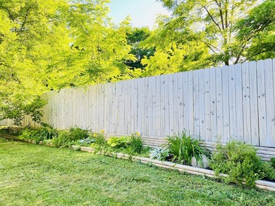 LOCATION, LIFESTYLE, AND MODERN COMFORT--ALL IN ONE. Welcome to - photo 39