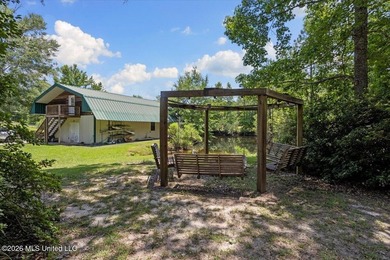 Experience the perfect balance of rustic elegance, privacy, and - photo 46